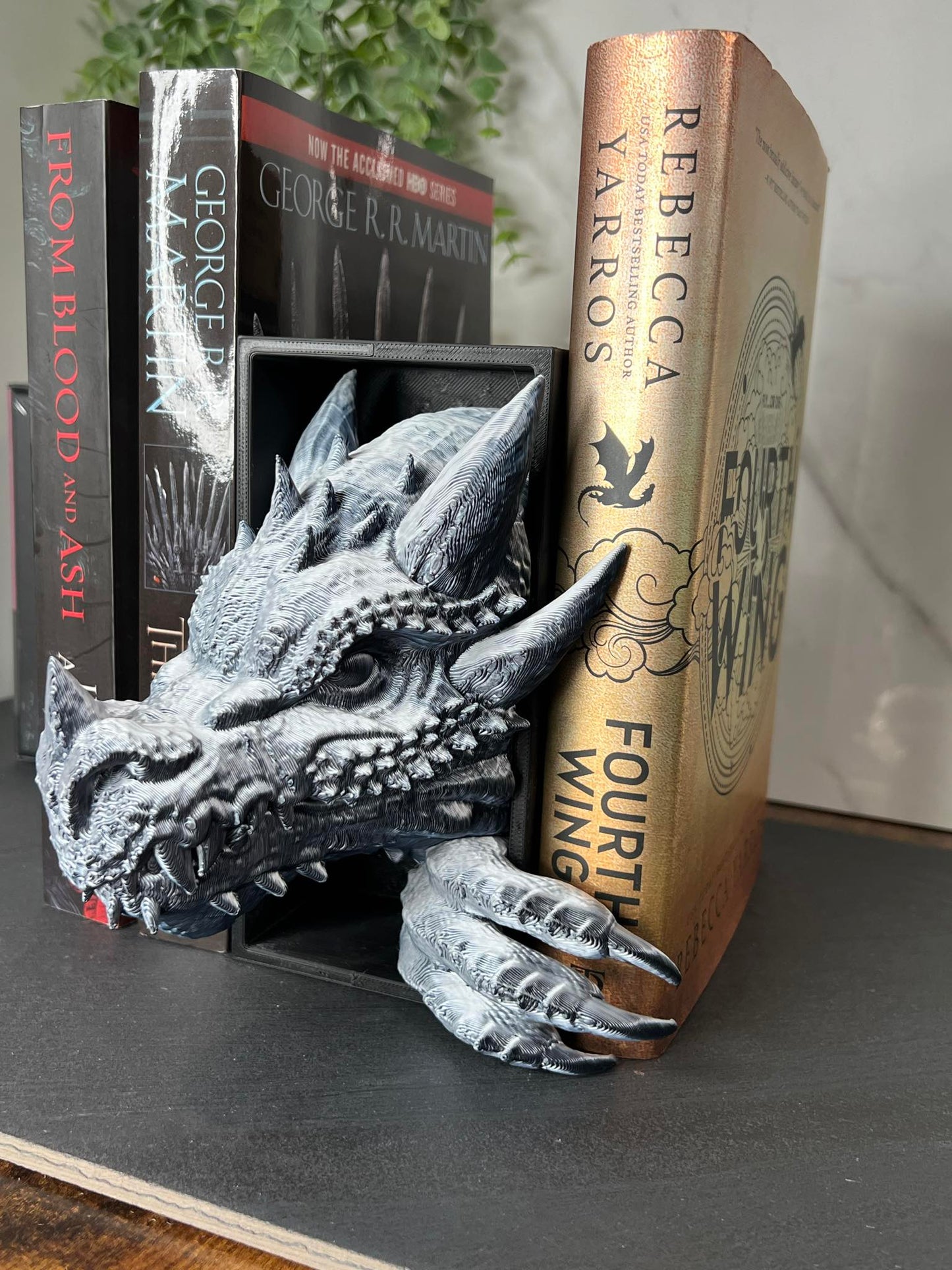 DRAGON BOOK NOOKS