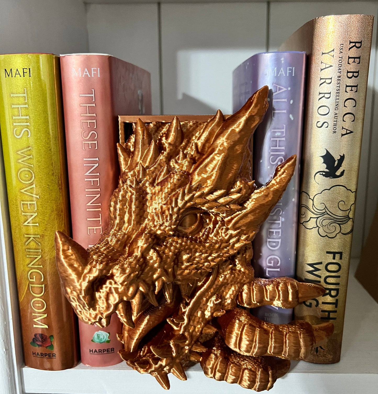 DRAGON BOOK NOOKS